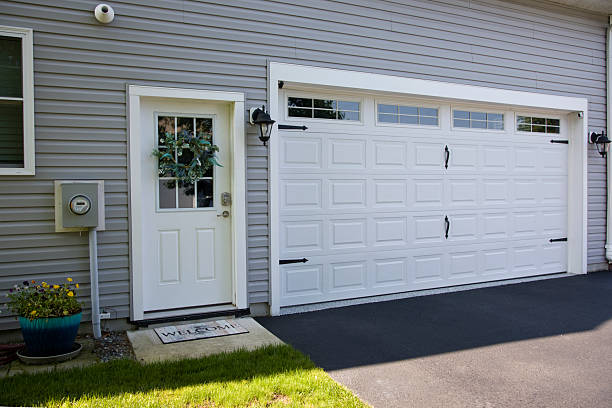 24/7 Emergency Garage Door Panel Replacement experts in Berrien County County, GA